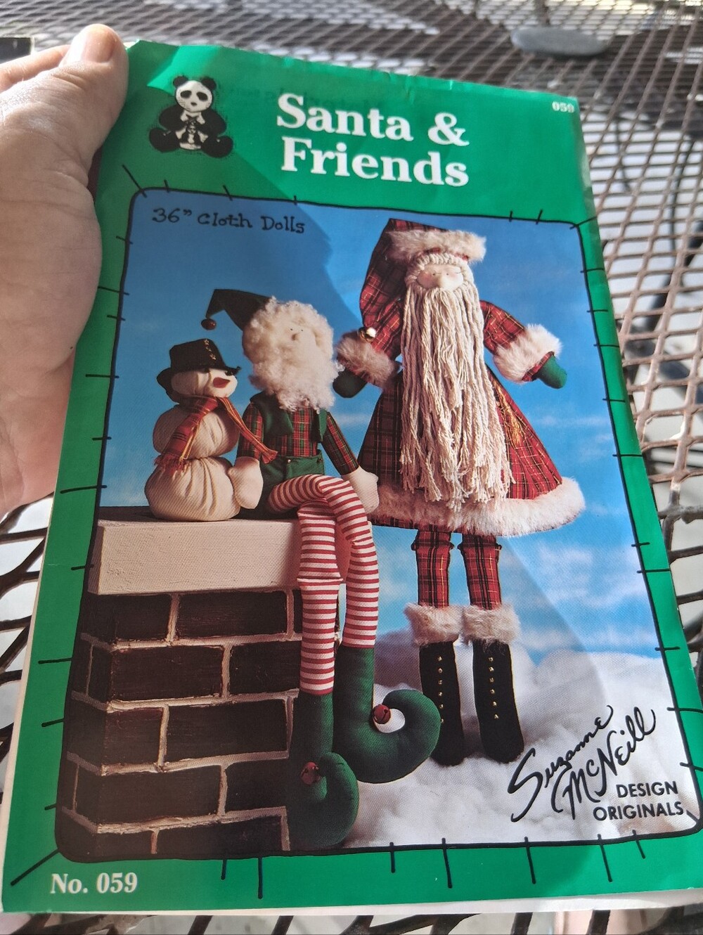 Santa & Friends V8ntage Sewing Pattern Snowman Elf Christmas